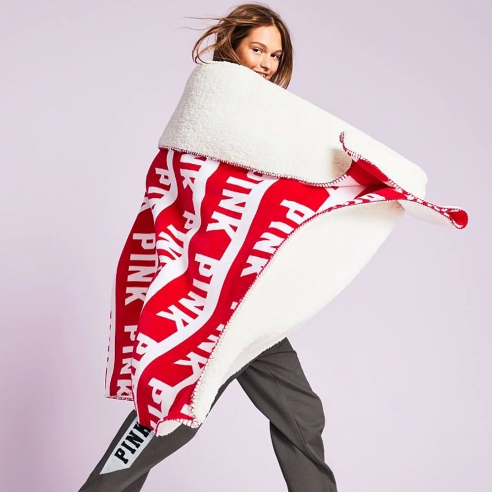 VS Pink Sherpa